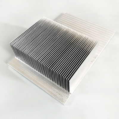Dissipatore di calore inossidabile industriale del laser, estrusione di alluminio d'anodizzazione del dissipatore di calore