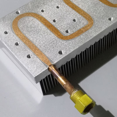 Dissipatore di calore elettronico IGBT della metropolitana di rame di Enbeded per il raffreddamento ad acqua