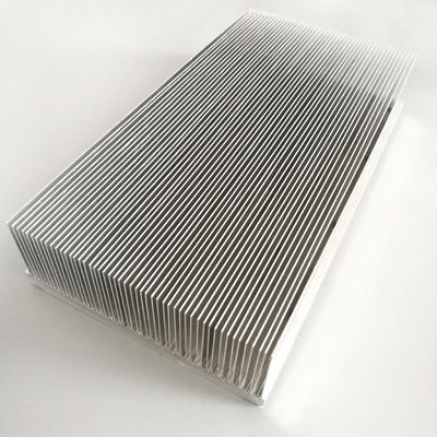 Colore dell'argento di corrosione del dissipatore di calore elettronico di UPS a semiconduttore anti