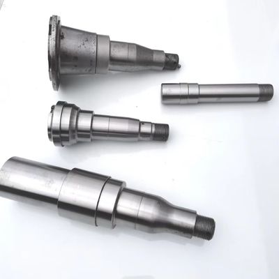 Rimorchio antiruggine Axle Spindle, alta precisione di acciaio al carbonio di scoppio della sabbia che forgia le parti