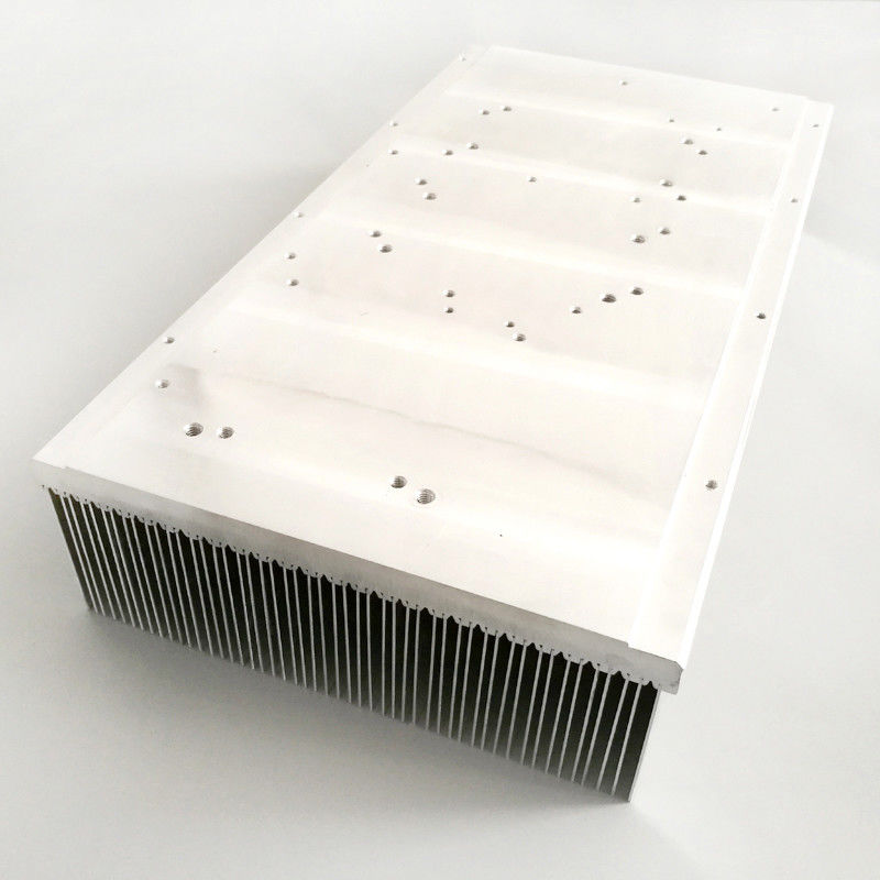 Colore dell'argento di corrosione del dissipatore di calore elettronico di UPS a semiconduttore anti