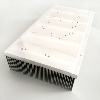 Colore dell'argento di corrosione del dissipatore di calore elettronico di UPS a semiconduttore anti